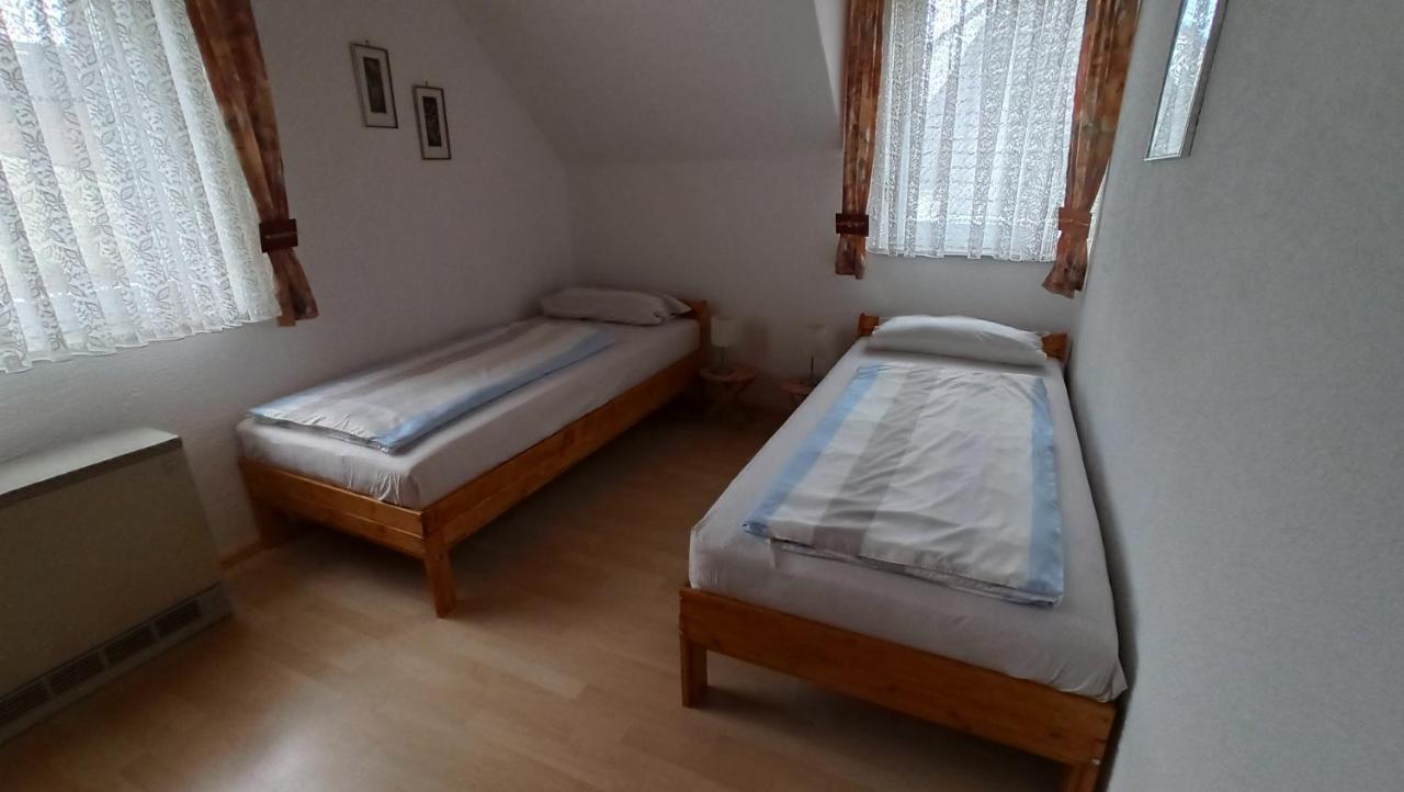 Ferienwohnung Am Deister Mit Grossem Balkon Springe Ngoại thất bức ảnh